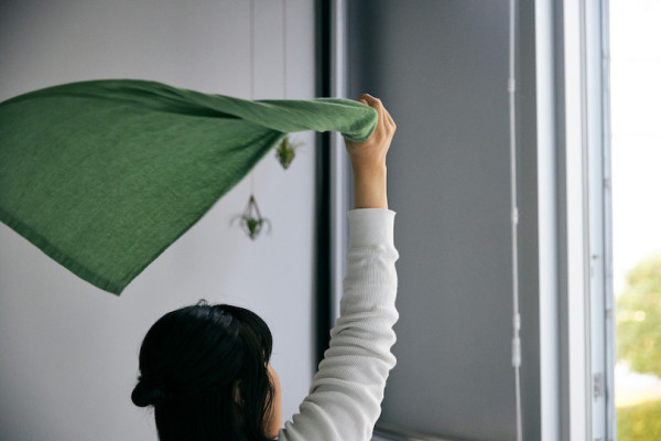 打邊爐成屋味?日本實測「3分鐘急救法」免開窗!放1杯水+揮毛巾即散味