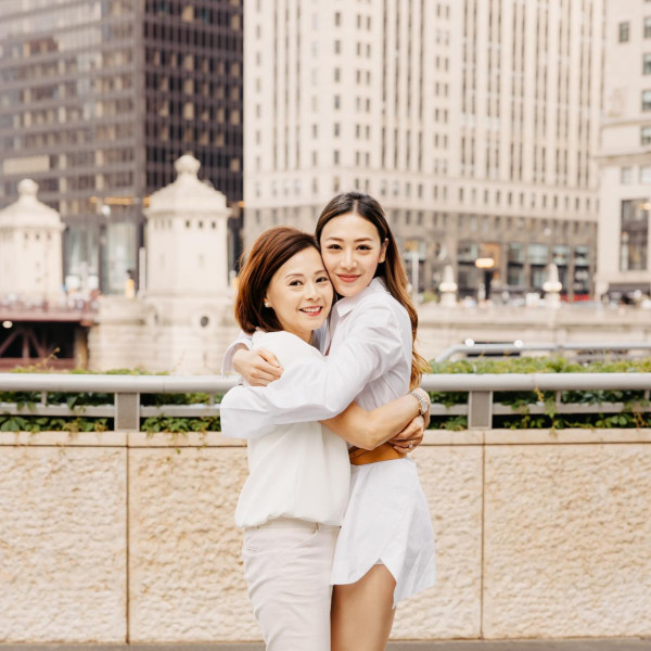 前港姐季軍低調嫁富二代挺孕肚晒全家福 入行兩年後僅拍過《愛回家》即離巢