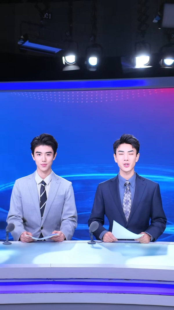 靚仔到似AI!內地20歲新聞實習主播激似1男星爆紅 首擔主播吸50萬點讚
