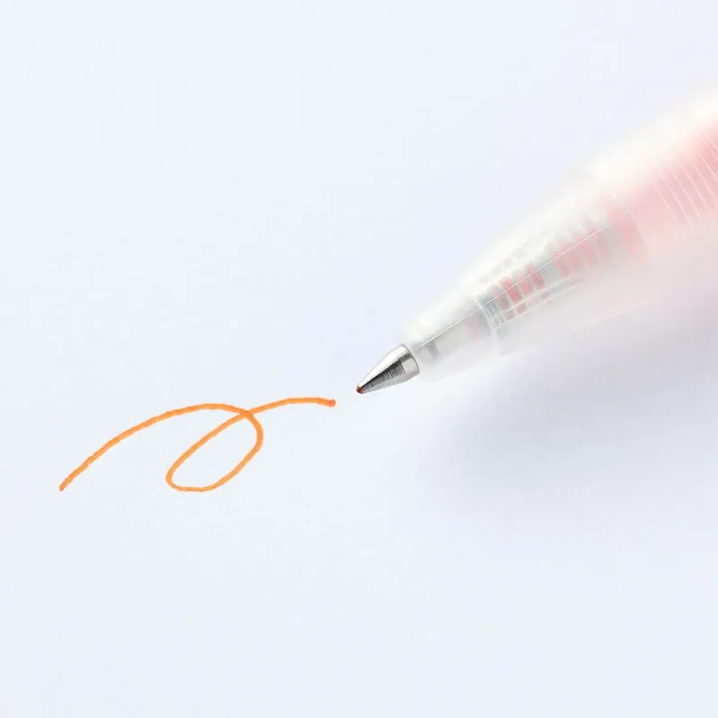 一代經典成歷史！MUJI「神級揭蓋筆」證實停產 網民崩潰急掃貨：不捨中學回憶