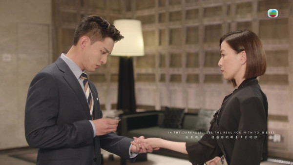 新聞女王2劇評｜何廣沛「分手」戲引爆熱討 佘詩曼晒盡「模板演技」極具感染力