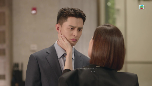 新聞女王2劇評｜何廣沛「分手」戲引爆熱討 佘詩曼晒盡「模板演技」極具感染力