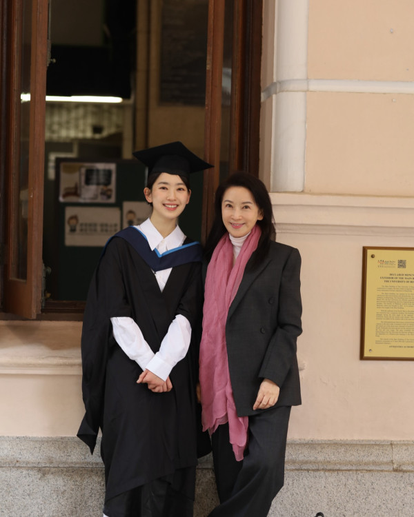 龔慈恩女兒林愷鈴超強學歷背景！IB學霸奪41分入港大 文學碩士畢業又靚又叻