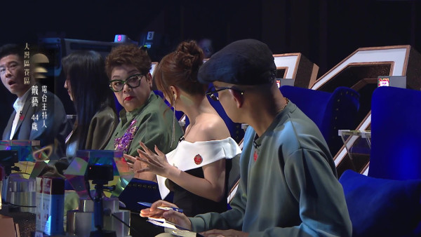 中年好聲音4|5燈選手37歲朱珠曾為健美小姐!周國豐同行DJ戴藝獲力讚唱到入心