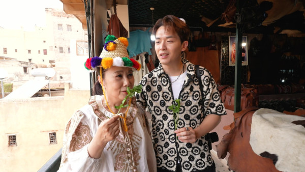 阮浩棕被當眾拋窒一句逼供戀情 阿姐汪明荃出招一句「使唔使買嘢畀女友」