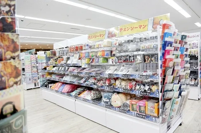 Animate旺角店開幕引龍頭排足5個鐘！人龍逼爆T.O.P.排出彌敦道　網民：3點排到8點先入得！