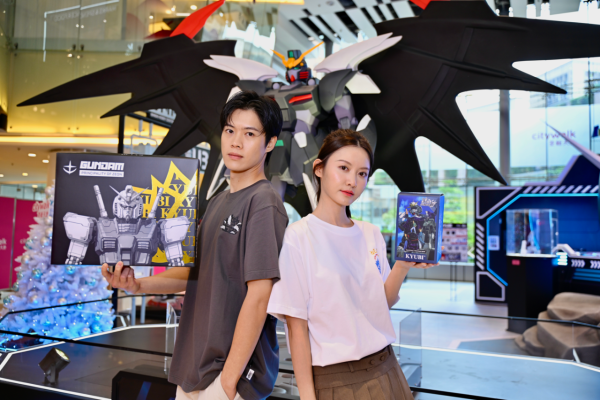 荃新天地《KYUBI X MOBILE SUIT GUNDAM Christmas 2025》(圖片由主辦單位提供)