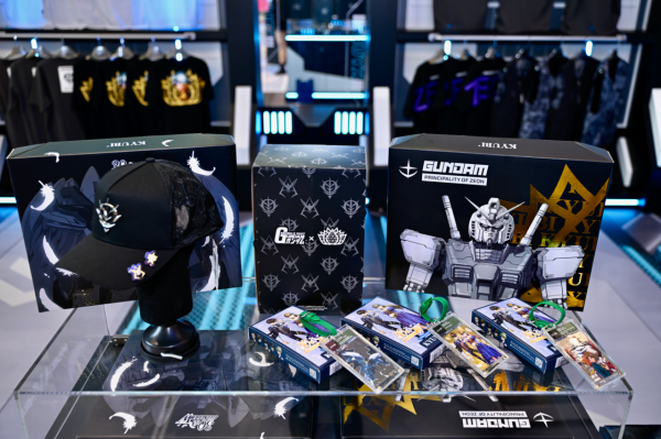 荃新天地《KYUBI X MOBILE SUIT GUNDAM Christmas 2025》(圖片由主辦單位提供)