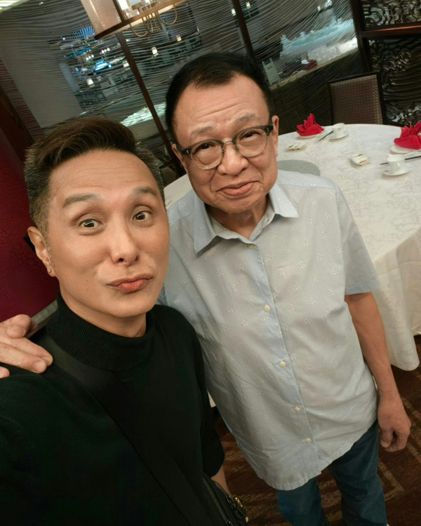 許紹雄女兒IG發文炮轟某男士洩喪禮細節 不滿亡父被揭私隱一線索直指呢位男星？