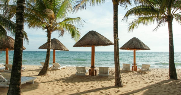 富國島大停電｜海底電纜斷裂全島漆黑！遊客慘變難民摸黑行百級樓梯 (附UO/GBA航班安排) 