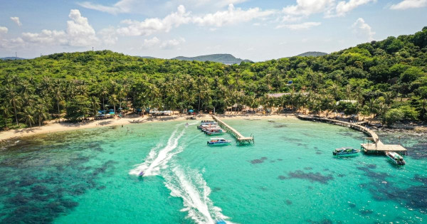 富國島大停電｜海底電纜斷裂全島漆黑！遊客慘變難民摸黑行百級樓梯 (附UO/GBA航班安排) 