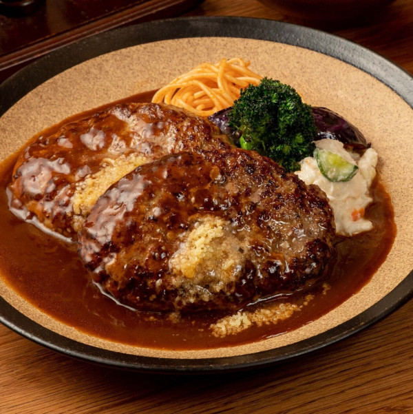 平價燒春雞薔紅進駐觀塘開第7分店！日賣逾1000隻脆皮燒雞／必食隱藏版酥炸牛腩