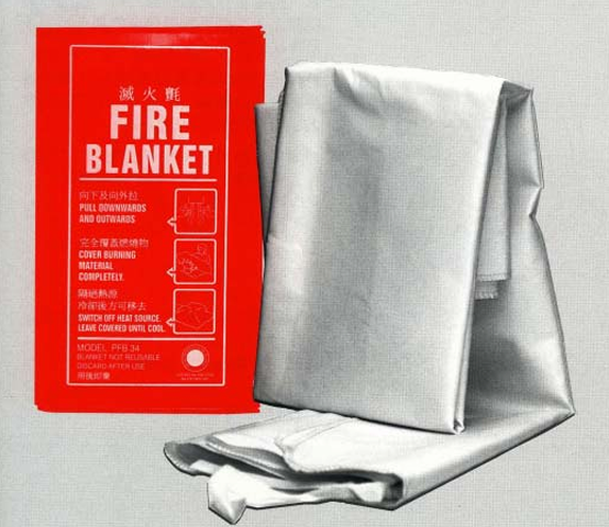 救火變放火?滅火筒用錯隨時變「助燃」消防處警告:呢一款切勿噴電器