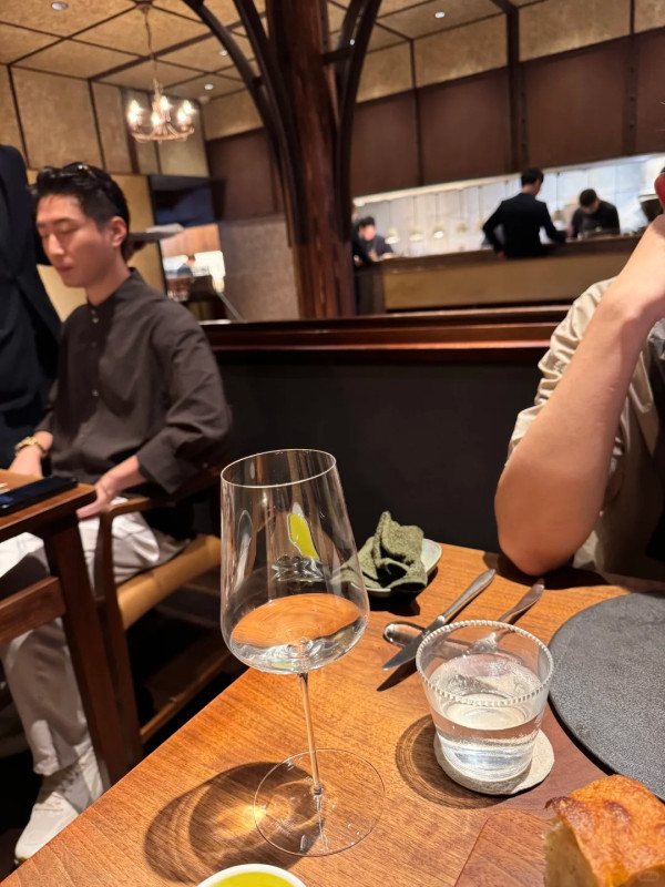 竇驍何超蓮京都旅行揭夫妻感情真相 網民野生捕獲私下一舉動令人驚訝