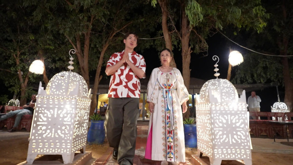 阮浩棕被阿姐逼供戀情全程迴避!AI重現嫲嫲旅遊畫面當場哭成淚人