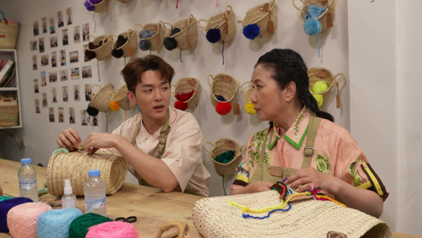 阮浩棕被阿姐逼供戀情全程迴避!AI重現嫲嫲旅遊畫面當場哭成淚人