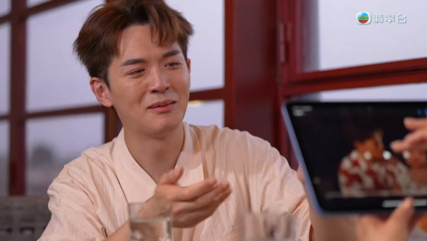 阮浩棕被阿姐逼供戀情全程迴避!AI重現嫲嫲旅遊畫面當場哭成淚人