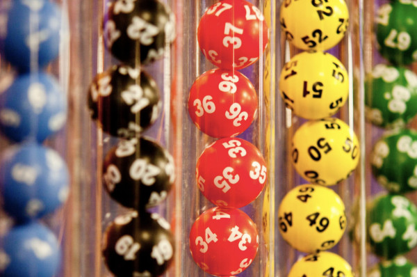 亞洲4大求財靈廟｜中六合彩頭獎靠「洗」出嚟？日本合法洗錢求發財+參拜流程 