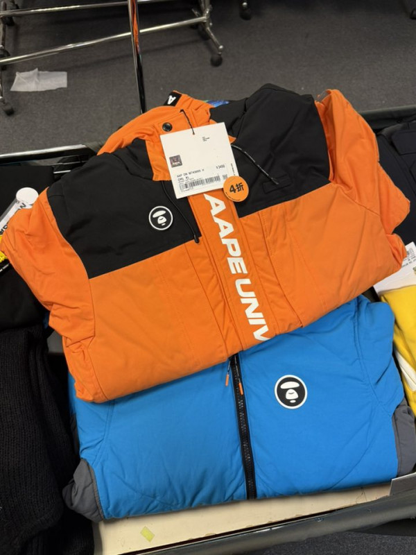 尖沙咀海港城名牌開倉低至3折!羽絨/風褸/冬季服飾特賣 OBEY/Aape/izzue/Dime/b+ab