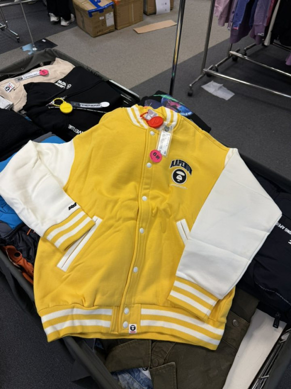 尖沙咀海港城名牌開倉低至3折！羽絨/風褸/冬季服飾特賣 OBEY/Aape/izzue/Dime/b+ab