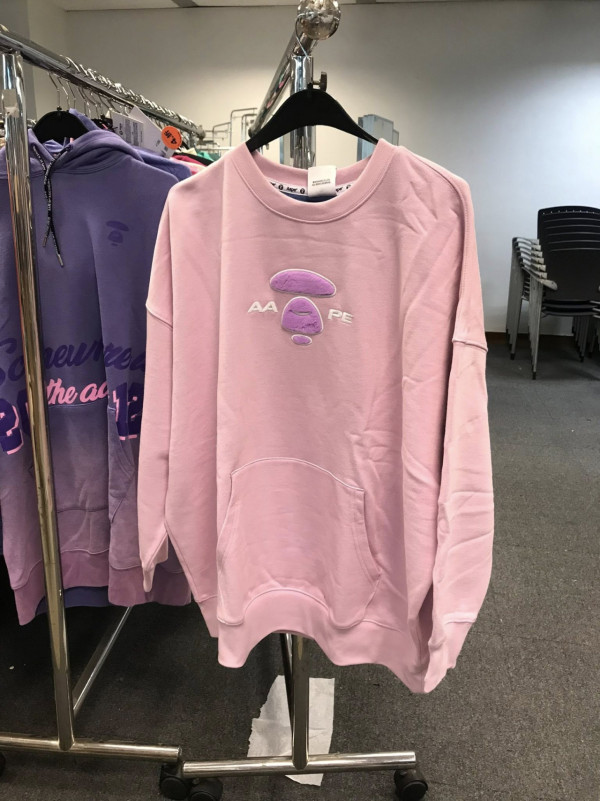 尖沙咀海港城名牌開倉低至3折！羽絨/風褸/冬季服飾特賣 OBEY/Aape/izzue/Dime/b+ab