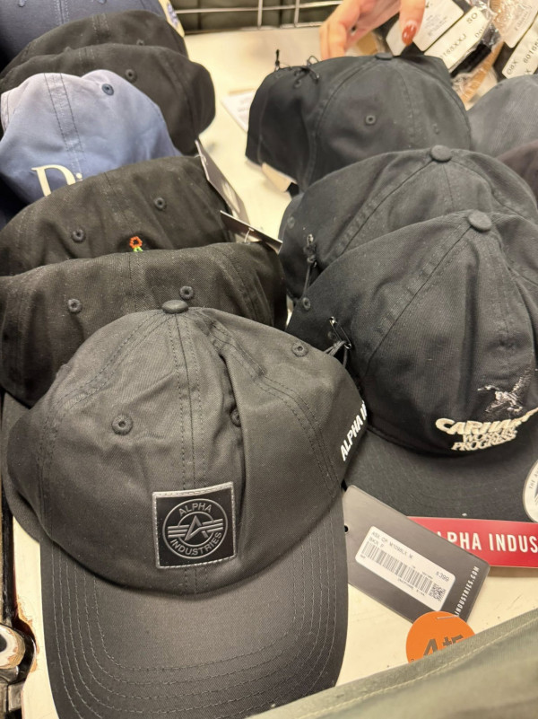 尖沙咀海港城名牌開倉低至3折！羽絨/風褸/冬季服飾特賣 OBEY/Aape/izzue/Dime/b+ab