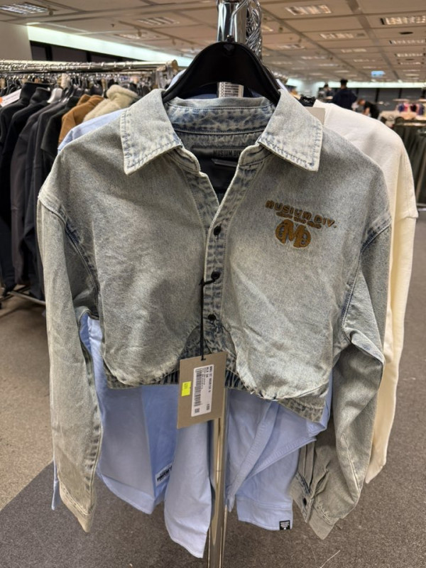 尖沙咀海港城名牌開倉低至3折！羽絨/風褸/冬季服飾特賣 OBEY/Aape/izzue/Dime/b+ab