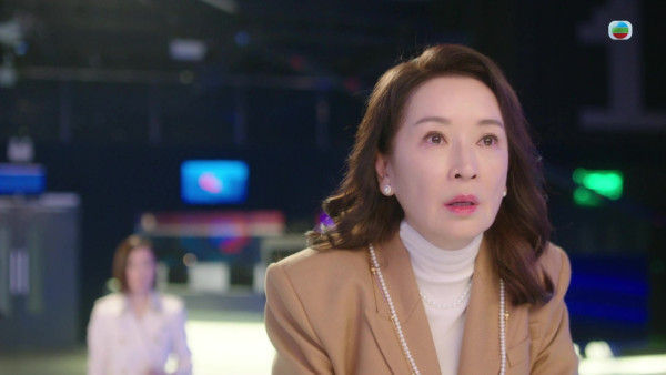新聞女王2劇評|龔慈恩佘詩曼11分鐘一鏡到底拍足11 Take 演技封神11種情緒轉折獲封「全劇最精彩」