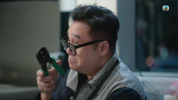 新聞女王2劇評｜最佳男配角驚喜客串三分鐘極搶戲 與高海寧有唯一對手戲贏盡好評