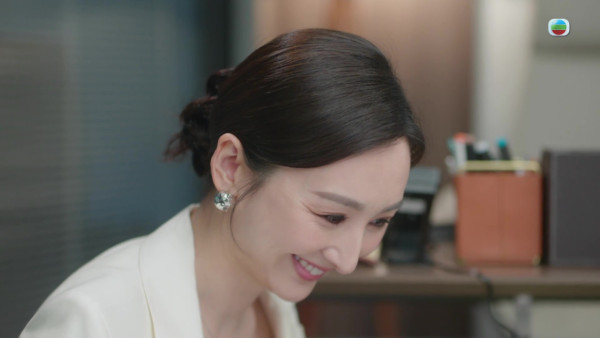 新聞女王2劇評｜最佳男配角驚喜客串三分鐘極搶戲 與高海寧有唯一對手戲贏盡好評