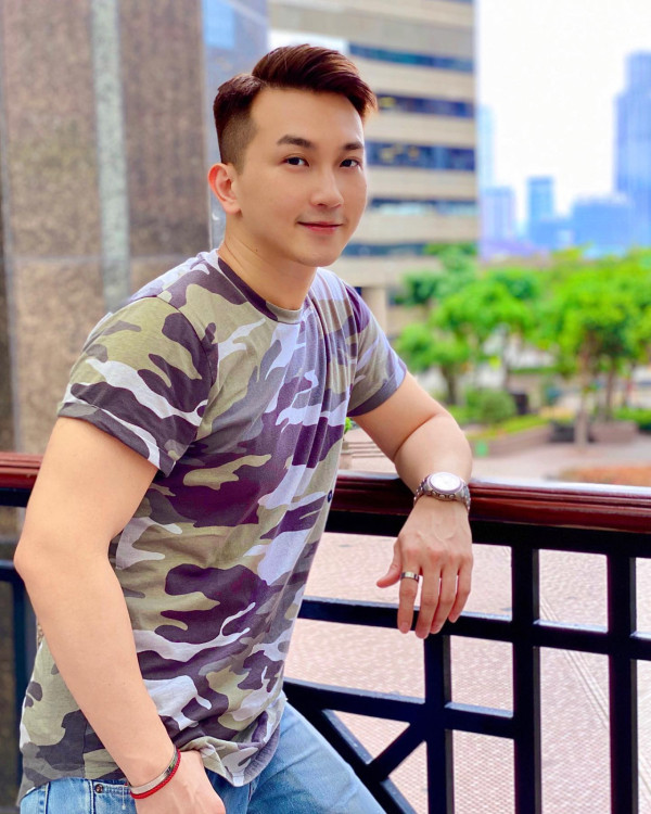 愛回家「鐵面陳」求婚半年報喜低調榮升做爸爸 傳升呢「億萬駙馬」為囡囡豪搞百日宴