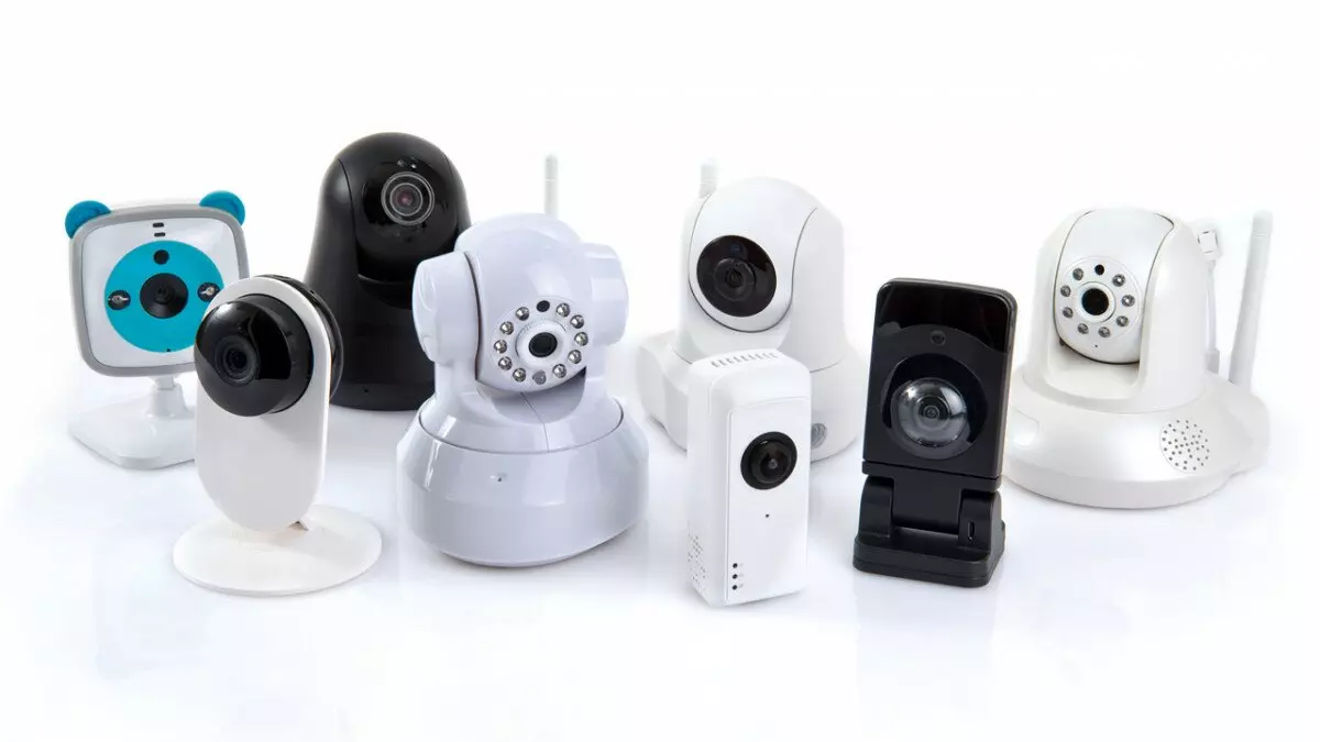 屋企 IP Cam 變「真人騷」直播？黑客入侵「偷睇」全家一舉一動 教你「1 個信號」知有無被Hack