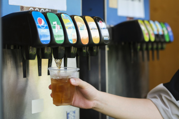 BBQ搽蜜糖搞到成手都係？Threads瘋傳「樽蓋隱藏用法」網民：全世界都要識