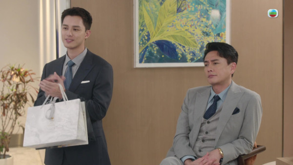 新聞女王2劇評|黃宗澤火力全開演活「賤精總監」精彩多變「衰格表情包」掀洗版潮