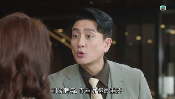 新聞女王2劇評|黃宗澤火力全開演活「賤精總監」精彩多變「衰格表情包」掀洗版潮