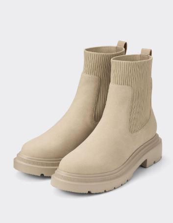 照片來源：GU 官方網站