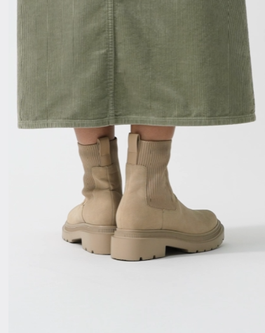 照片來源：GU 官方網站