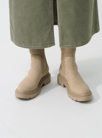 照片來源：GU 官方網站