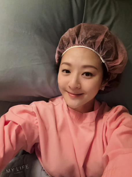 年度回顧｜盤點2025年娛樂圈16位新手爸媽 TVB模範夫妻結婚7年終報喜！呢位秘密生B最震撼！