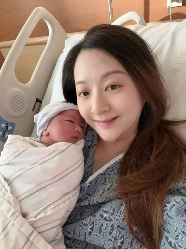 年度回顧｜盤點2025年娛樂圈16位新手爸媽 TVB模範夫妻結婚7年終報喜！呢位秘密生B最震撼！