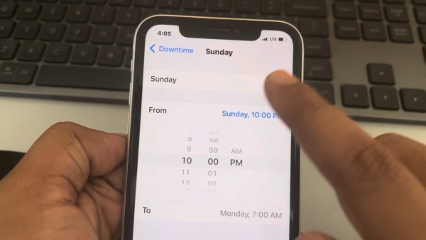 細路放假亂玩手機？Apple推8大新措施「家長鎖」設定 防誤觸課金/封殺18+網站