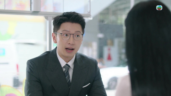 新聞女王2劇評｜高鈞賢「人夫感爆棚」獲封理想型老公 靚仔眼鏡暖男look俘虜網民：怎能拒絕他！