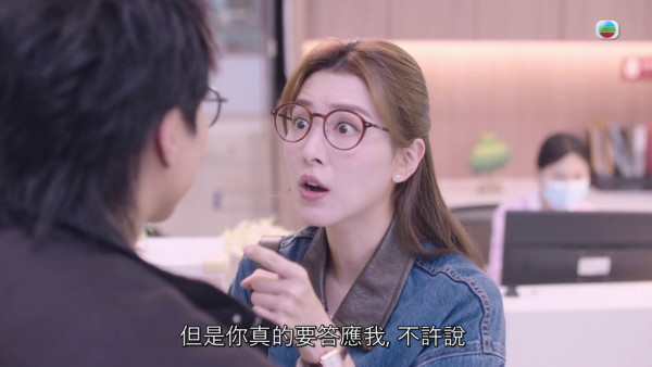 新聞女王2劇評｜王敏奕吳業坤劇中紋婚戒背後暗藏玄機？ 「女王」最新定義體現現代女性取態