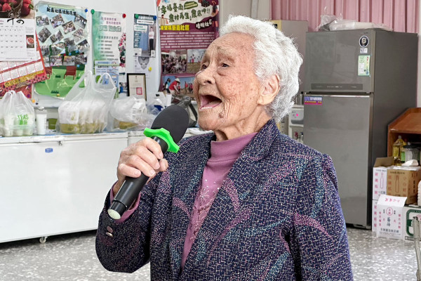 健康長壽秘訣︱101歲人瑞長壽祕訣曝光 愛吃2種肉+4大生活習慣養成「不老」身心！