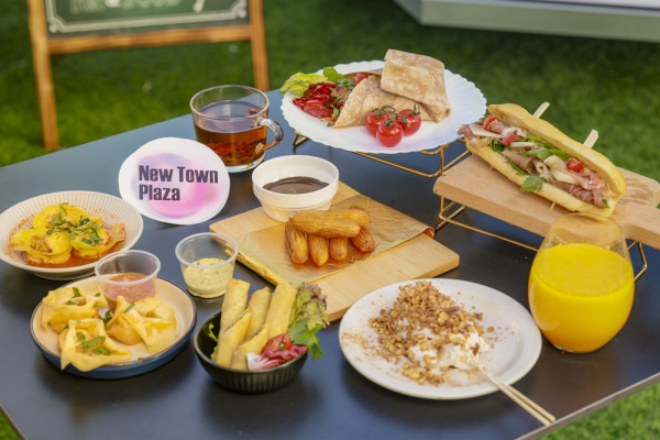 聖誕好去處！新城市廣場Chill Park戶外市集開鑼 港式餅家x意大利雪糕「雪糕糯米糍」／日本光雕藝術團隊x沙田友集體回憶音樂噴泉