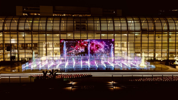 聖誕好去處！新城市廣場Chill Park戶外市集開鑼 港式餅家x意大利雪糕「雪糕糯米糍」／日本光雕藝術團隊x沙田友集體回憶音樂噴泉