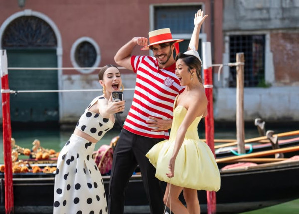 艾蜜莉在巴黎第五季 / Emily in Paris第5季（圖片來源：IG＠emilyinparis, Netflix）