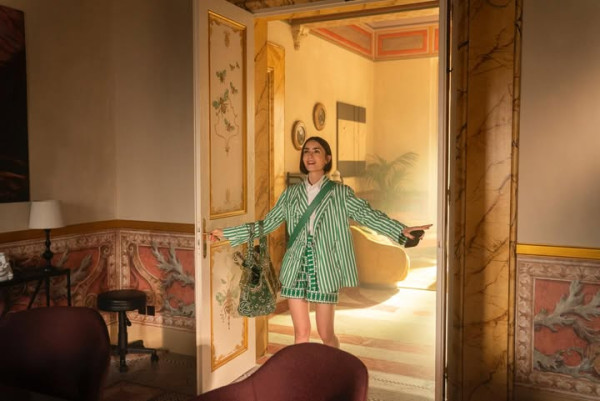 艾蜜莉在巴黎第五季 / Emily in Paris第5季（圖片來源：IG＠emilyinparis, Netflix）