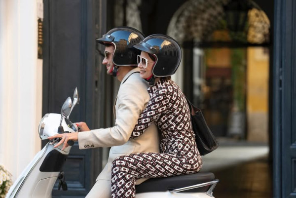 艾蜜莉在巴黎第五季 / Emily in Paris第5季（圖片來源：IG＠emilyinparis, Netflix）