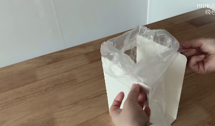 12蚊店書擋只夾書太浪費！日本瘋傳10大「隱藏神技」變身雪櫃收納/電腦架